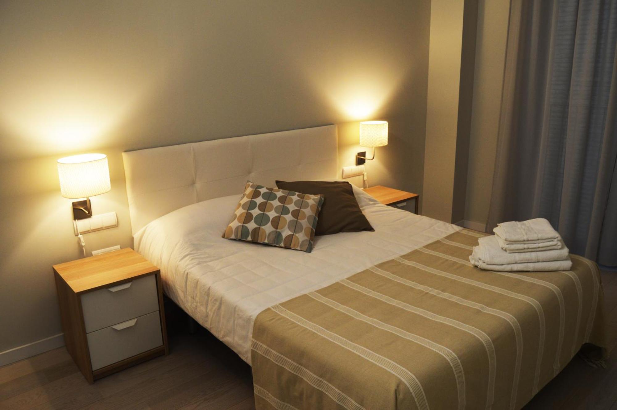 Apartamenticos Plaza Del Pilar I Saragossa Zewnętrze zdjęcie