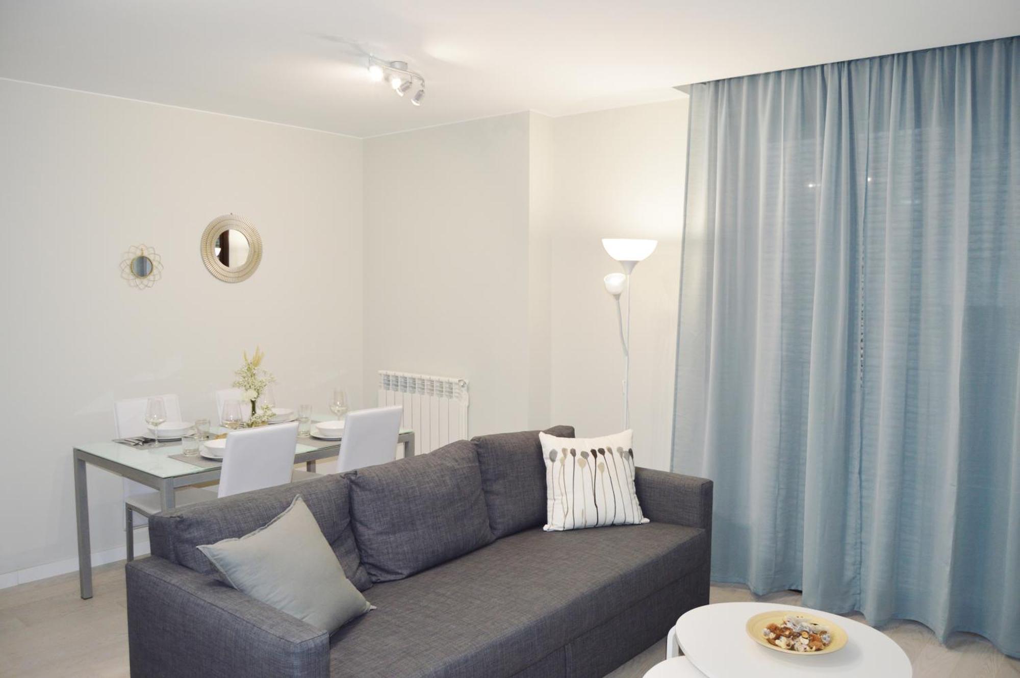 Apartamenticos Plaza Del Pilar I Saragossa Zewnętrze zdjęcie